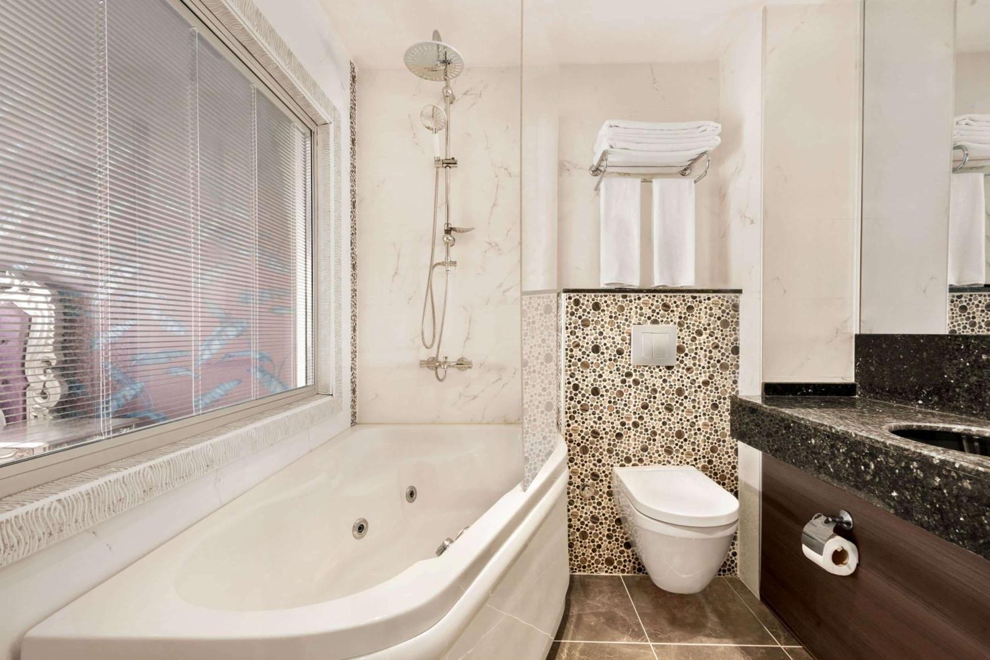 Hotel Wyndham Cerkezkoy Extérieur photo